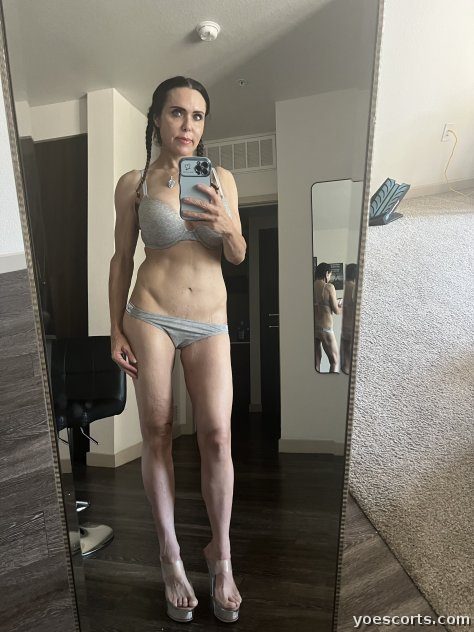 Natural Fitness Model